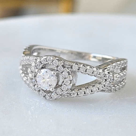 Classic Evil Eye Style ring, solid 925 Sterling Silver Charmed Aroma - Picture 3 of 4